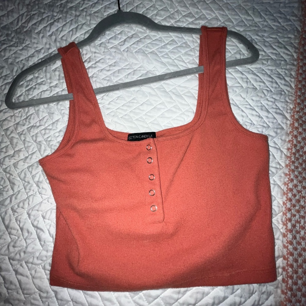 Red crop tank top